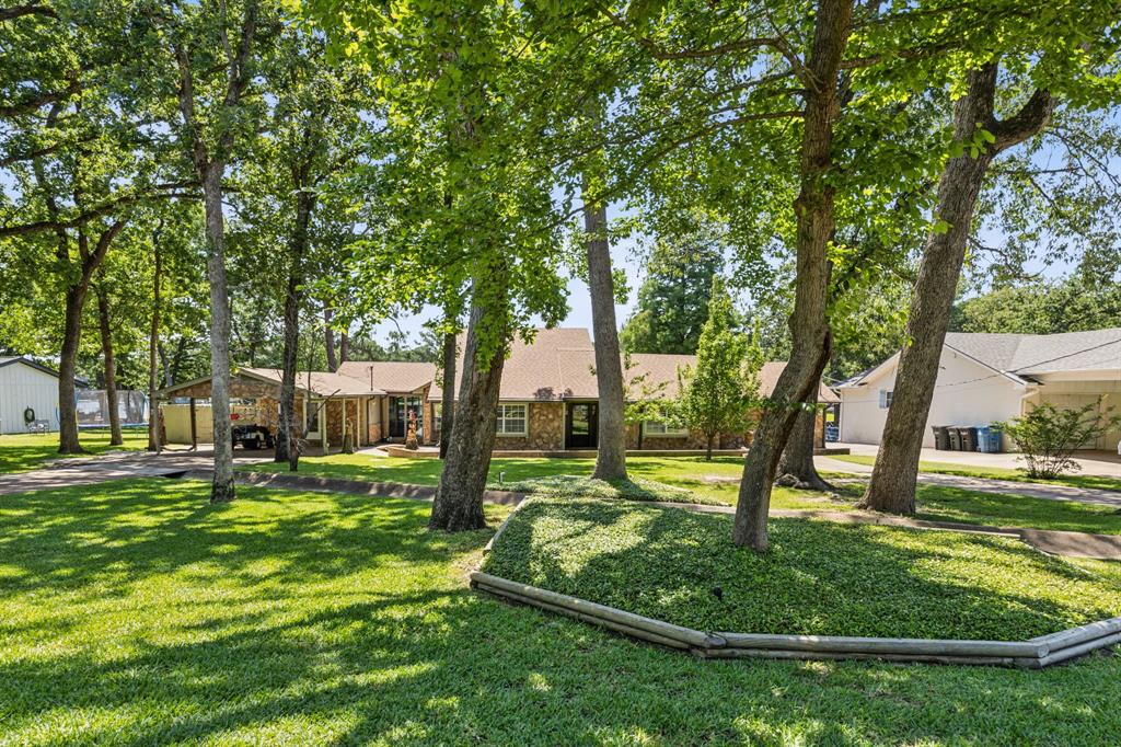 17 Bayside Drive Property Photo 1