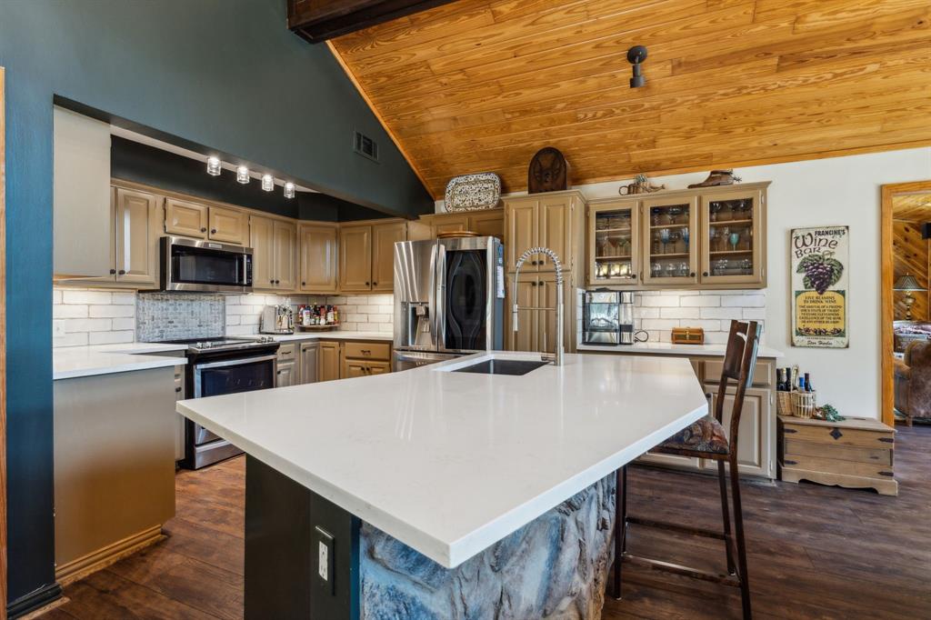 17 Bayside Drive Property Photo 8