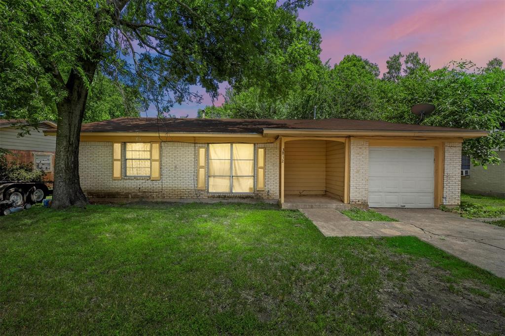 3812 Acree Street Property Photo 1