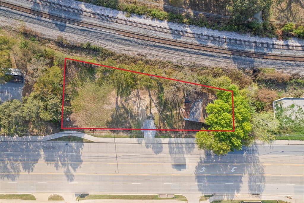 608 E Kennedale Parkway Property Photo 1