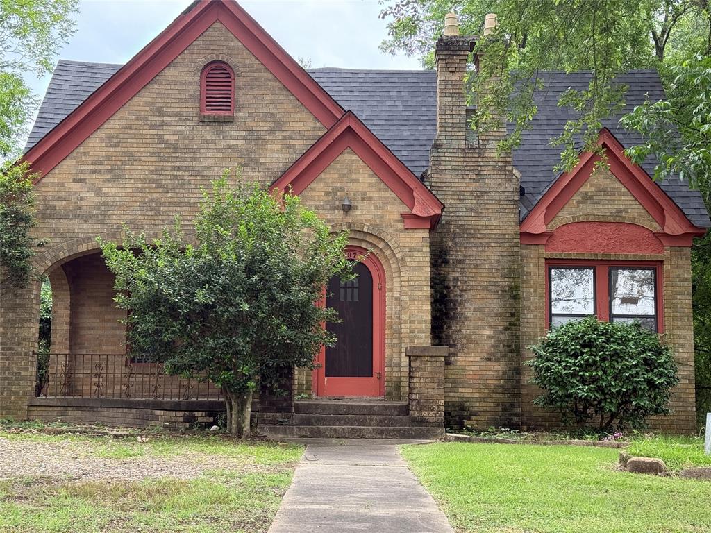 437 Jefferson Street Property Photo 1