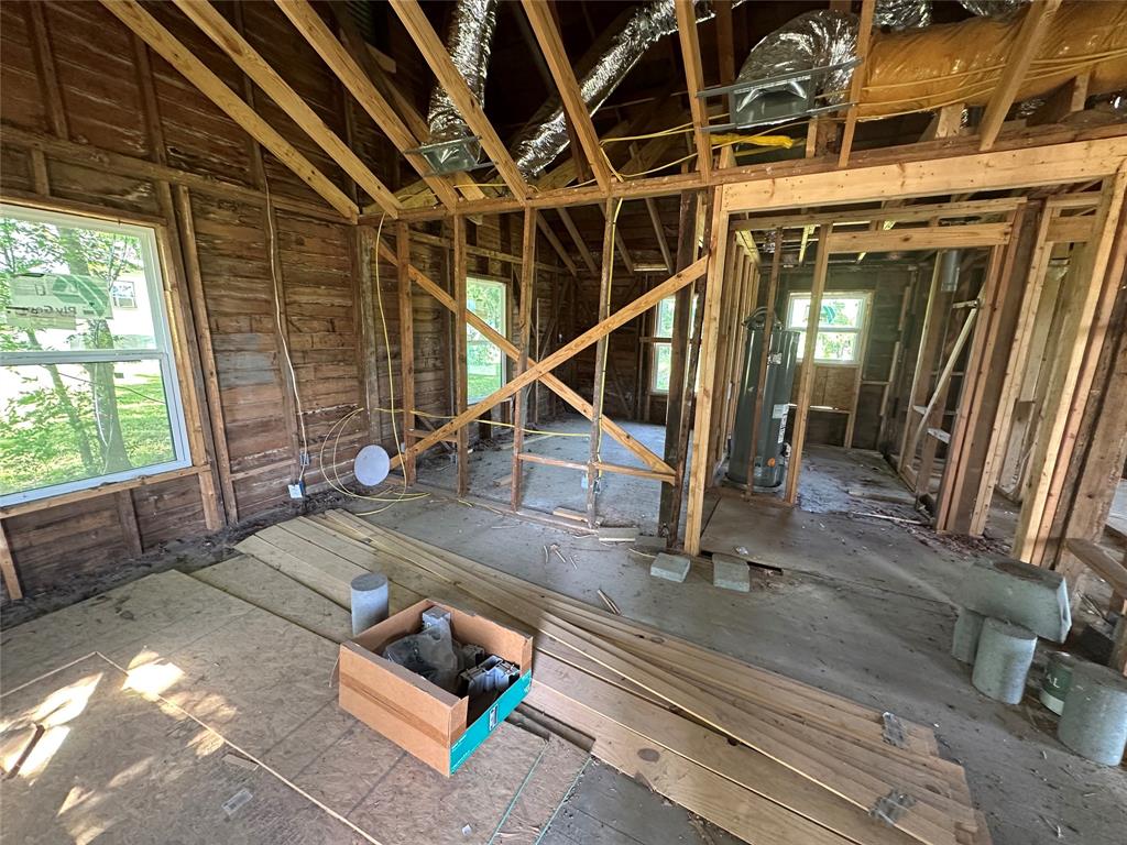 606 N Louisiana Drive Property Photo 3