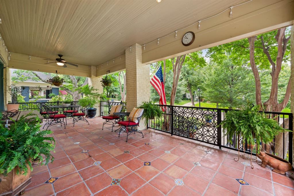 2307 5th Avenue Property Photo 1