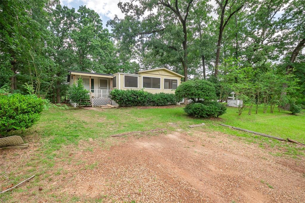 201 W Elm Drive Property Photo 1