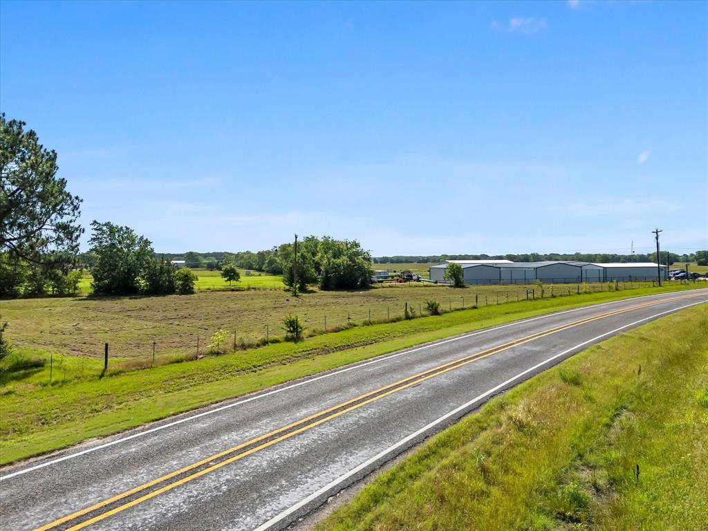 8982 Farm To Market 2101 Property Photo 10