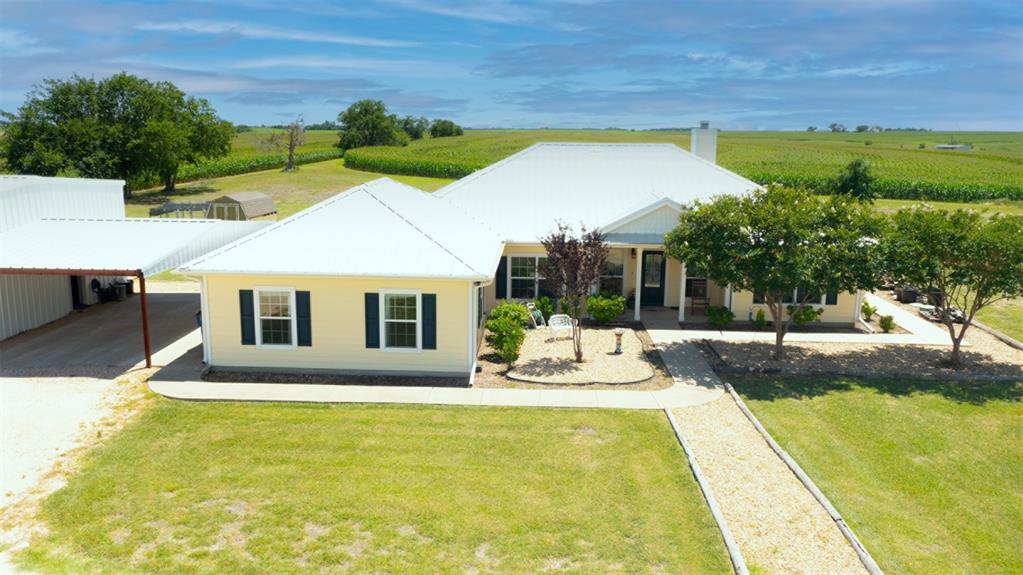 8591 Fm 935 Highway Property Photo 1