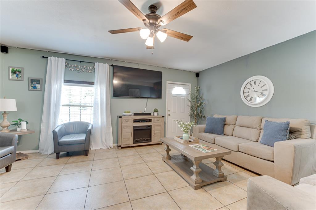 514 Shorehaven Drive Property Photo 11