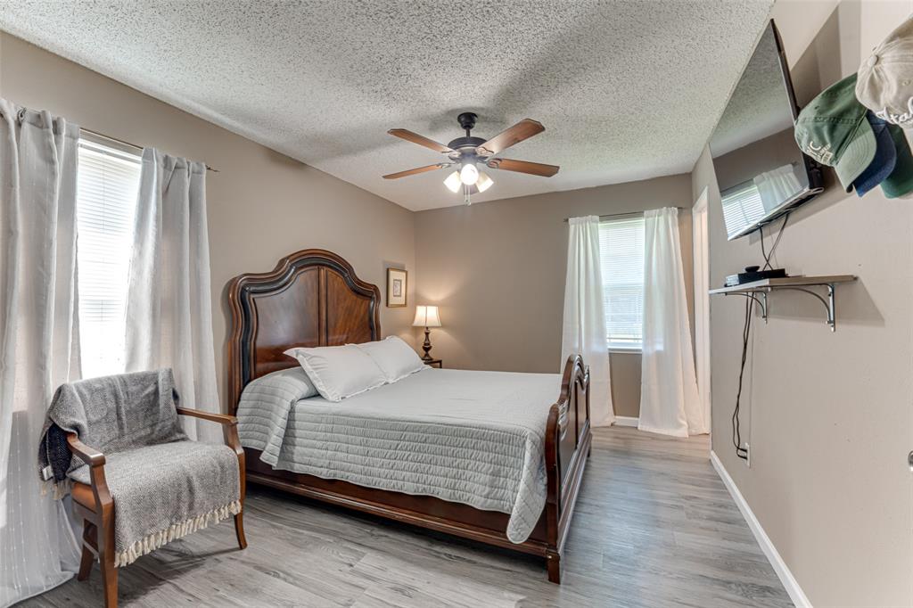 514 Shorehaven Drive Property Photo 17