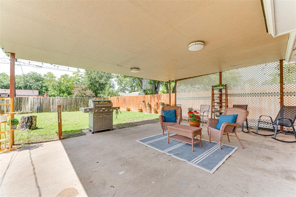 514 Shorehaven Drive Property Photo 23