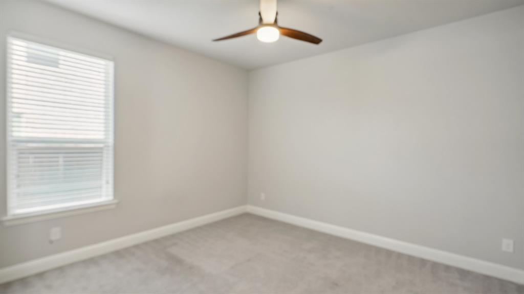 15270 Catalpa Road Property Photo 24
