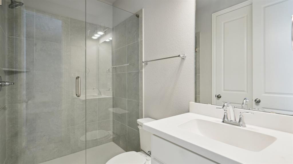 15270 Catalpa Road Property Photo 25