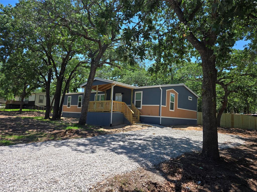1737 Long Avenue Property Photo 1