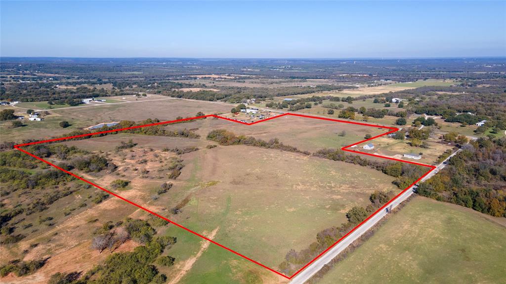 Lot D: 0000 Cr 3735 Property Photo 4