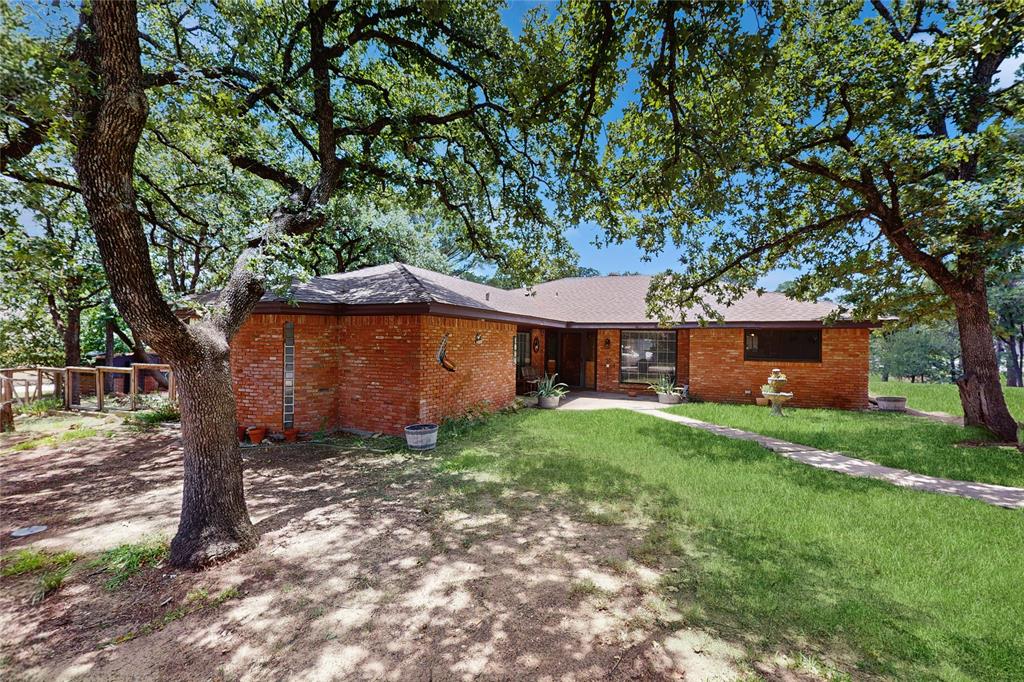 1004 League Road Property Photo 1