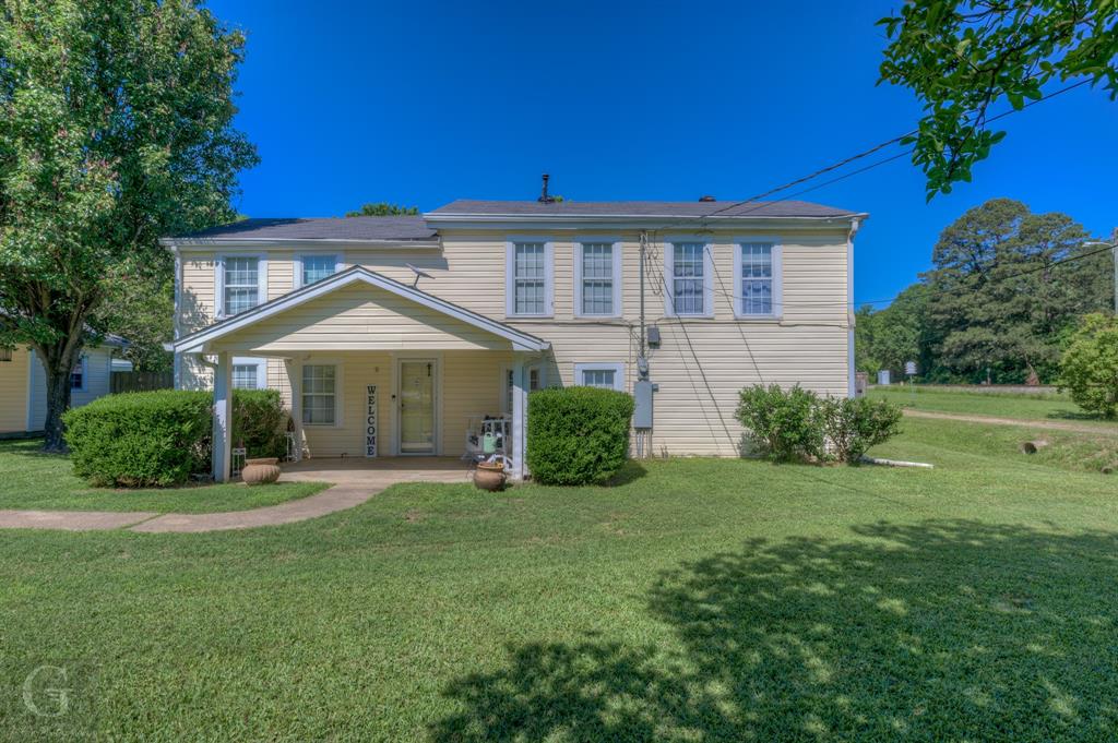 198 Main Street Property Photo 1