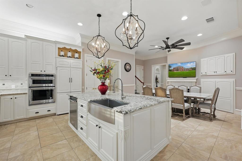 6260 Oak Hollow Drive Property Photo 19