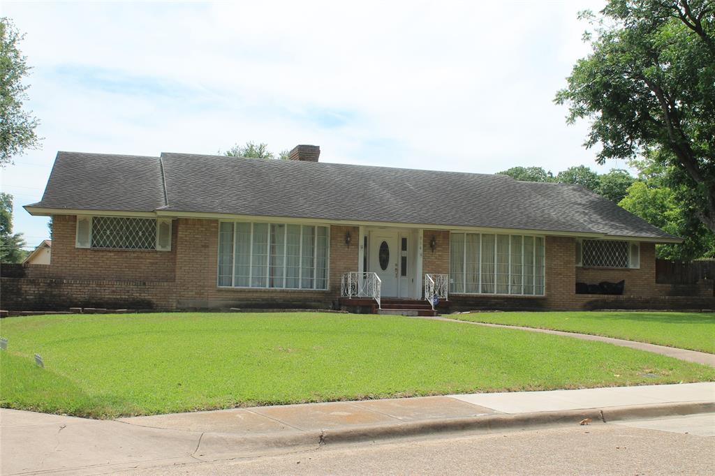 914 Stillmeadow Road Property Photo 1