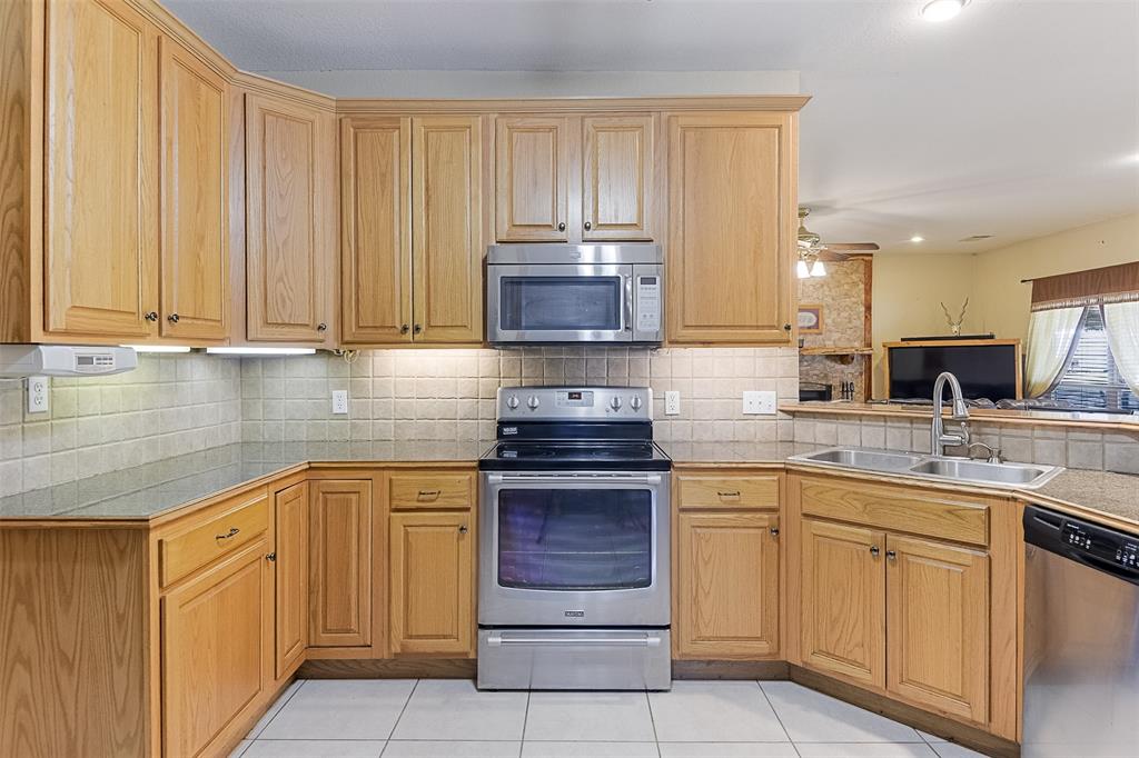 2403 Greathouse Road Property Photo 11
