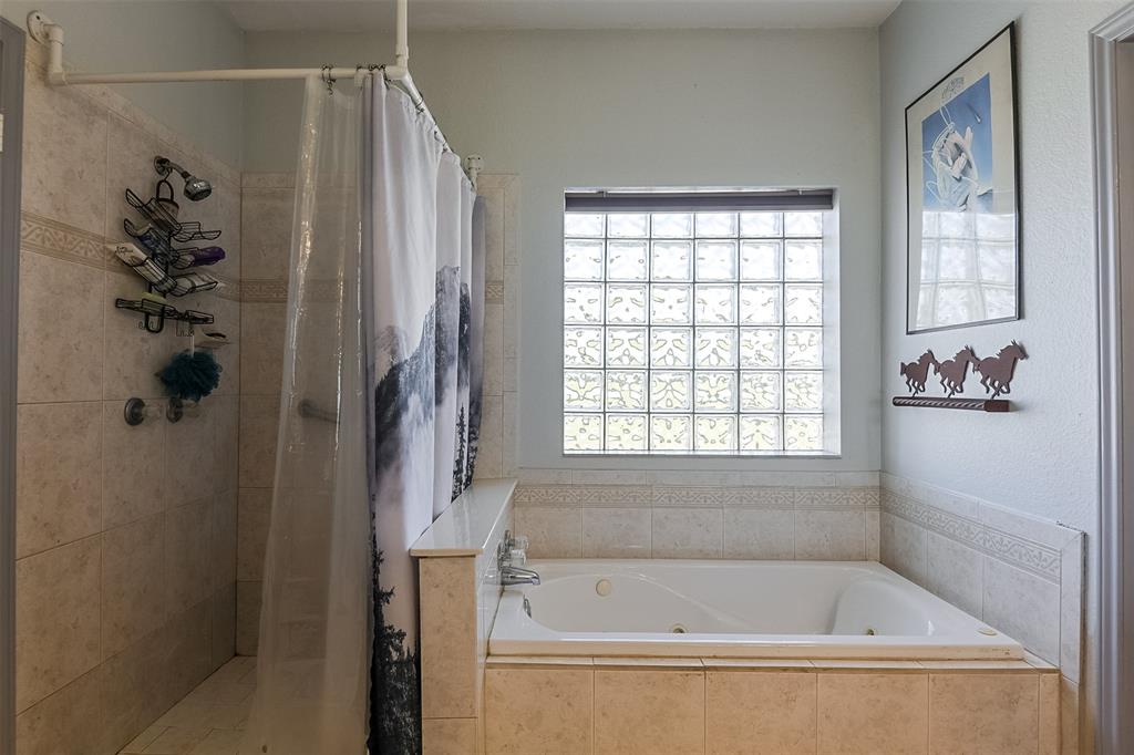 2403 Greathouse Road Property Photo 16