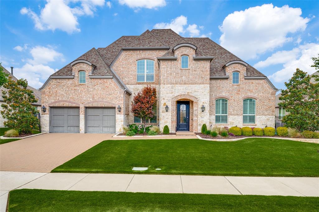 2021 Longmont Lane Property Photo 1