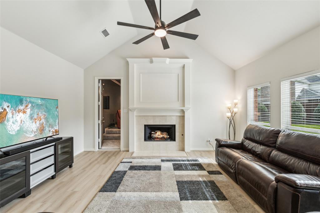 4305 Woodland Meadow Terrace Property Photo 10