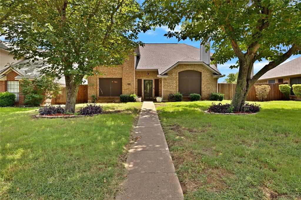 1414 Straus Road Property Photo 1