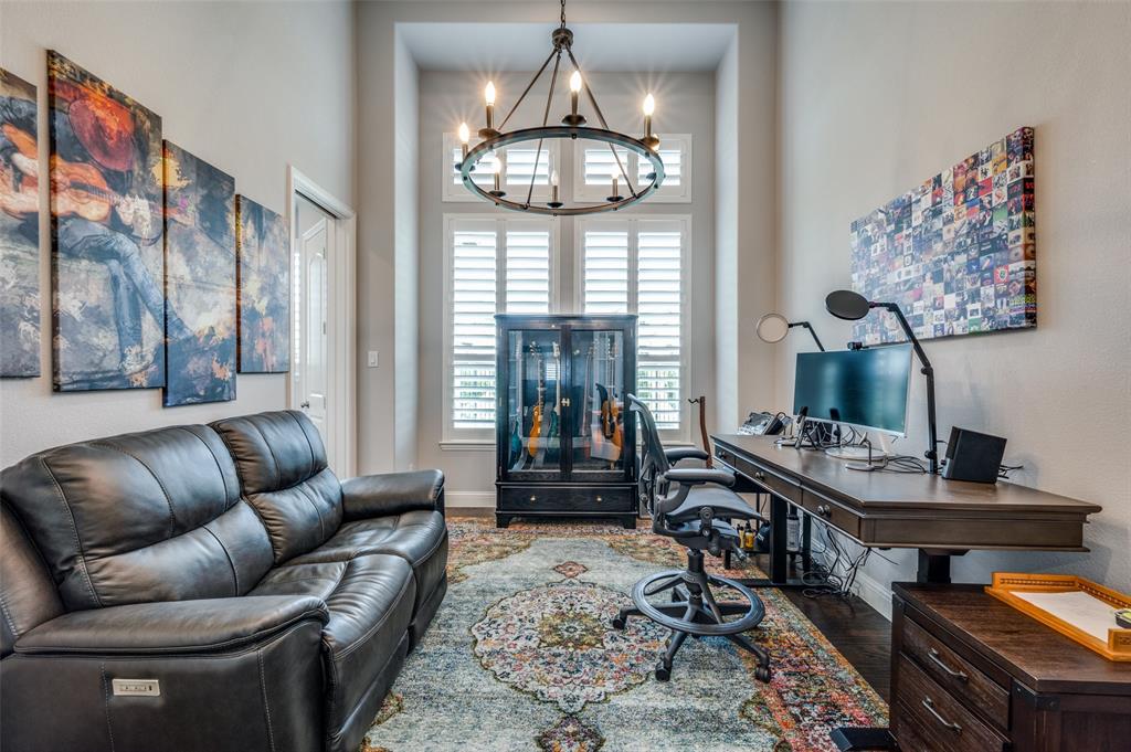 15186 Crape Myrtle Road Property Photo 6