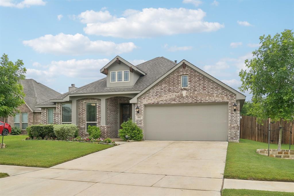 1512 Nighthawk Lane Property Photo 1