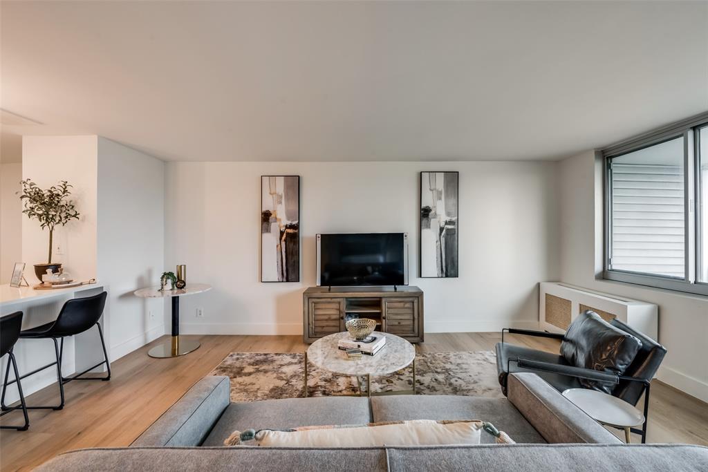 3883 Turtle Creek Boulevard 709 Property Photo 4