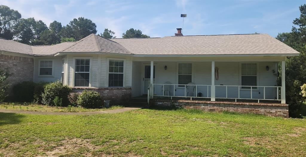 4389 Fm 729 Property Photo 1