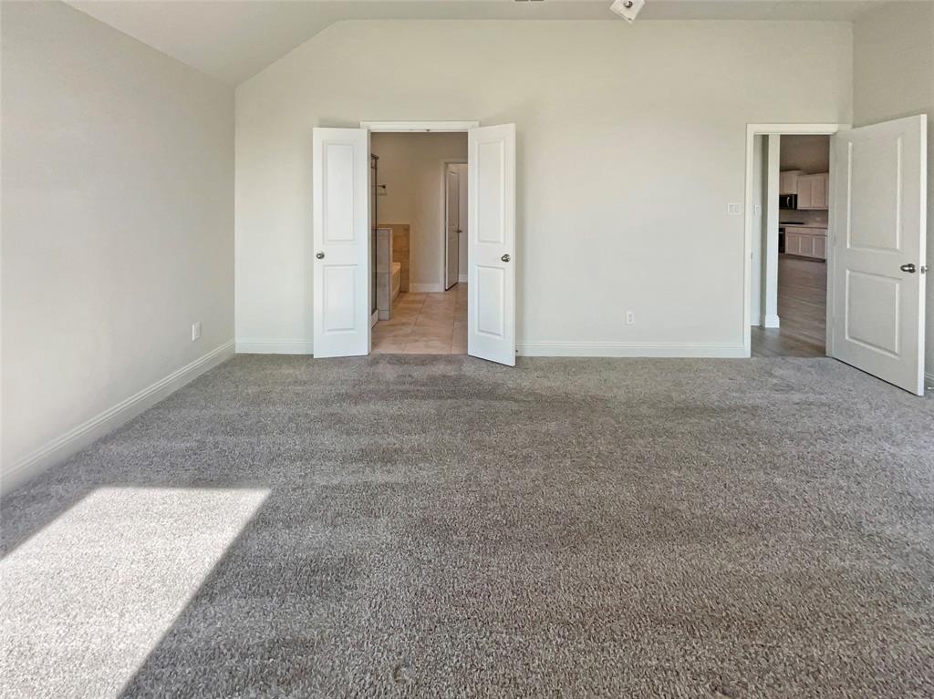 629 Brody Trail Property Photo 5