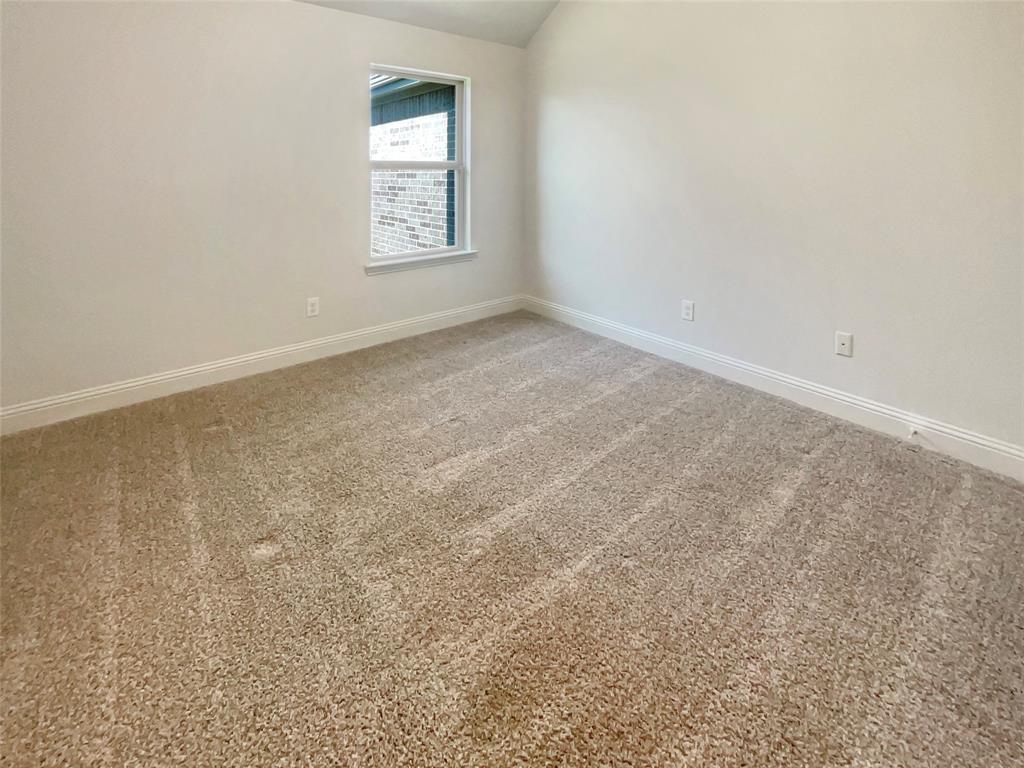 629 Brody Trail Property Photo 11