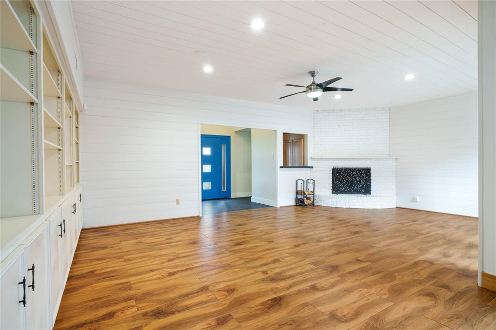 6853 Anglebluff Circle Property Photo 5