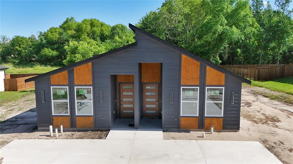 1315 Oneal Street Property Photo 1