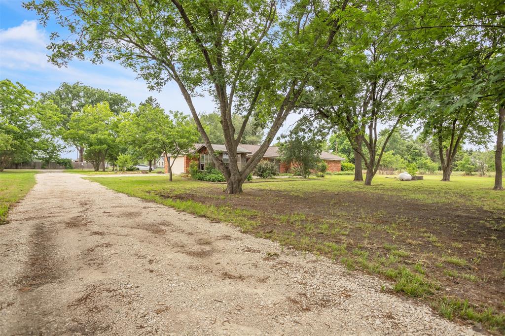 3307 County Road 2176 Property Photo 7