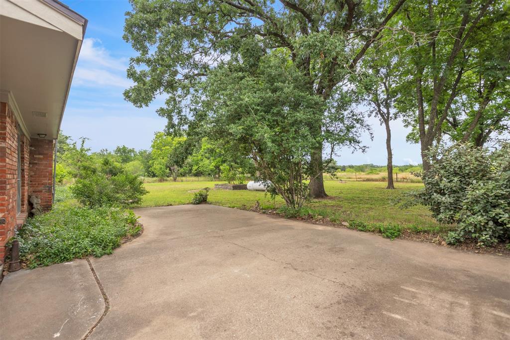 3307 County Road 2176 Property Photo 15