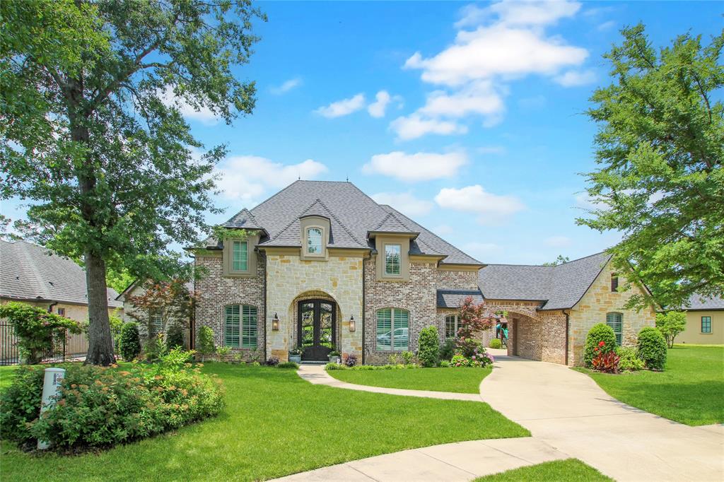 7743 Timberlake Court Property Photo 1