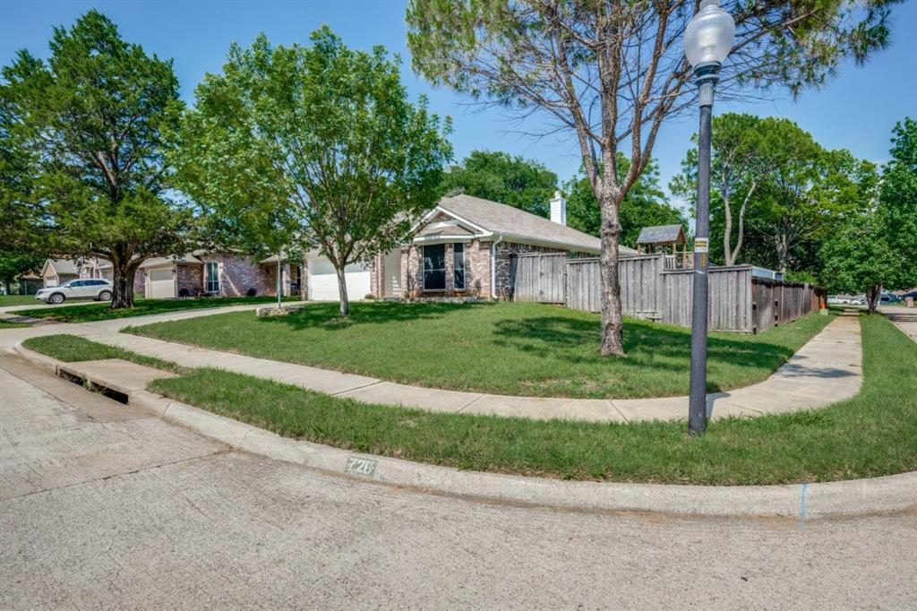 726 Texas Oak Trail Property Photo 1