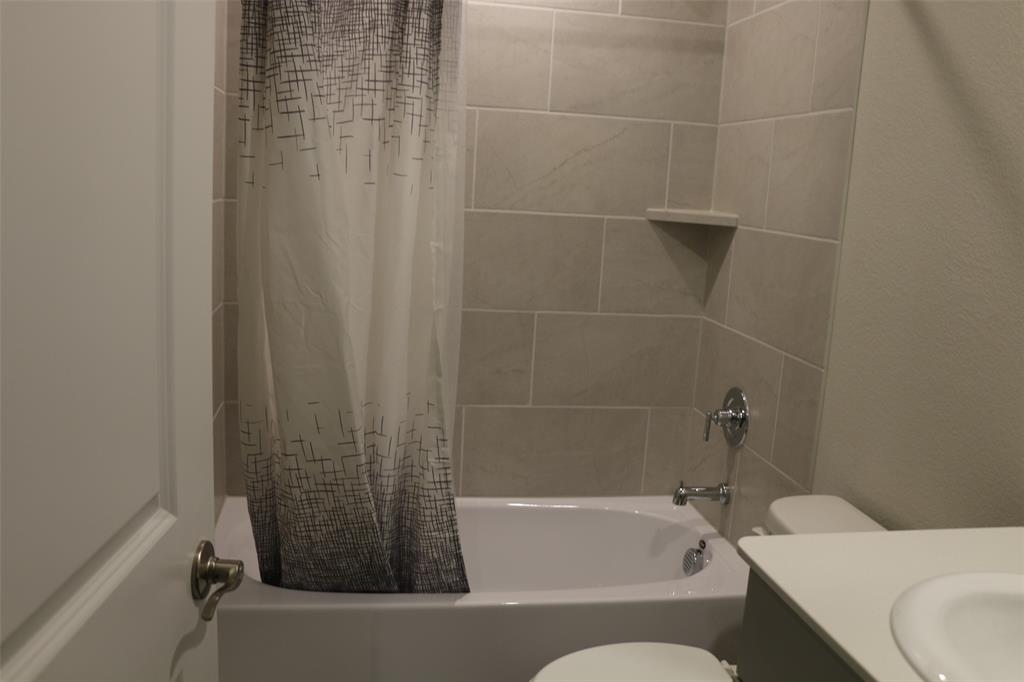725 Williams Way Property Photo 16