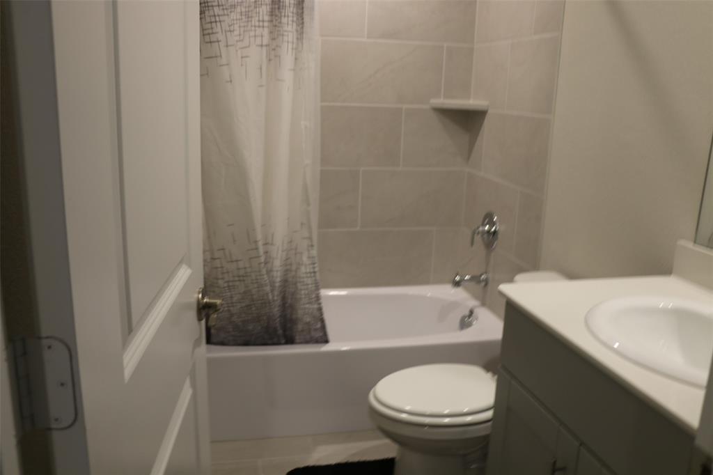725 Williams Way Property Photo 17