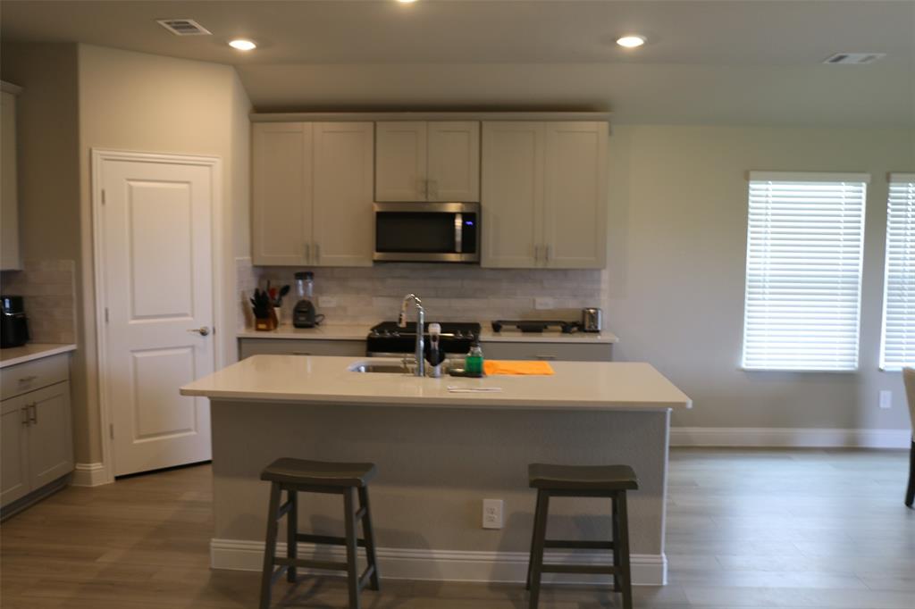 725 Williams Way Property Photo 30