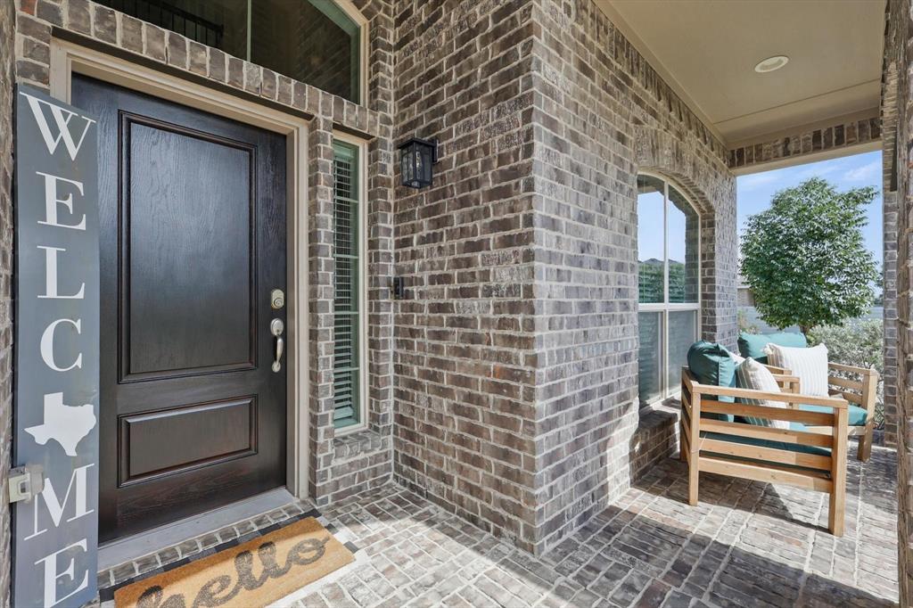1300 Canary Lane Property Photo 3