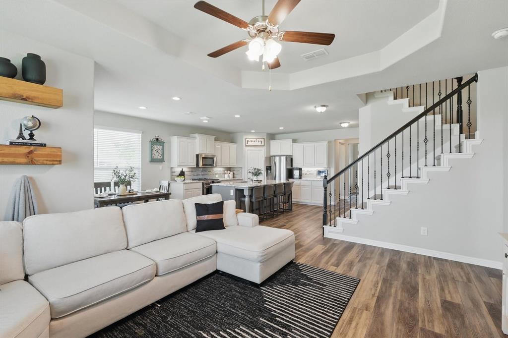1300 Canary Lane Property Photo 15