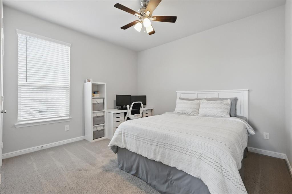 1300 Canary Lane Property Photo 24