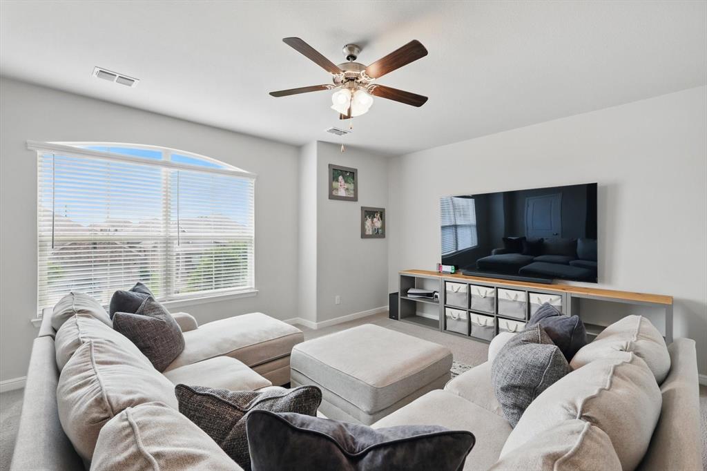 1300 Canary Lane Property Photo 25