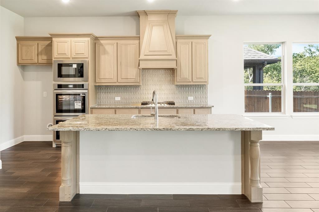 223 Shawnee Trail Property Photo 10