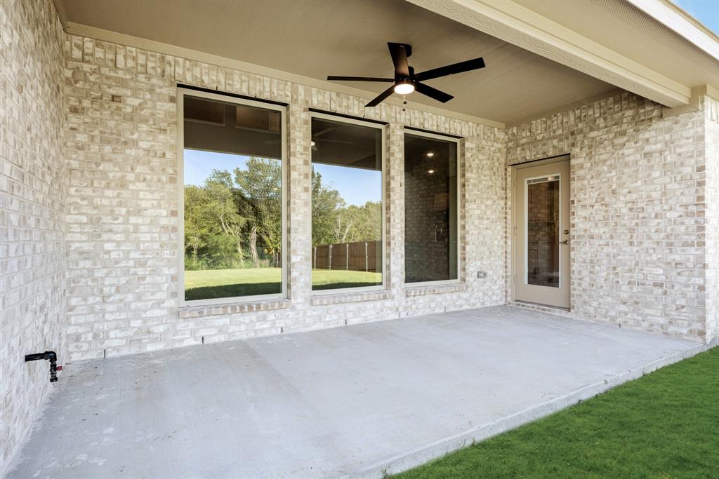 223 Shawnee Trail Property Photo 35