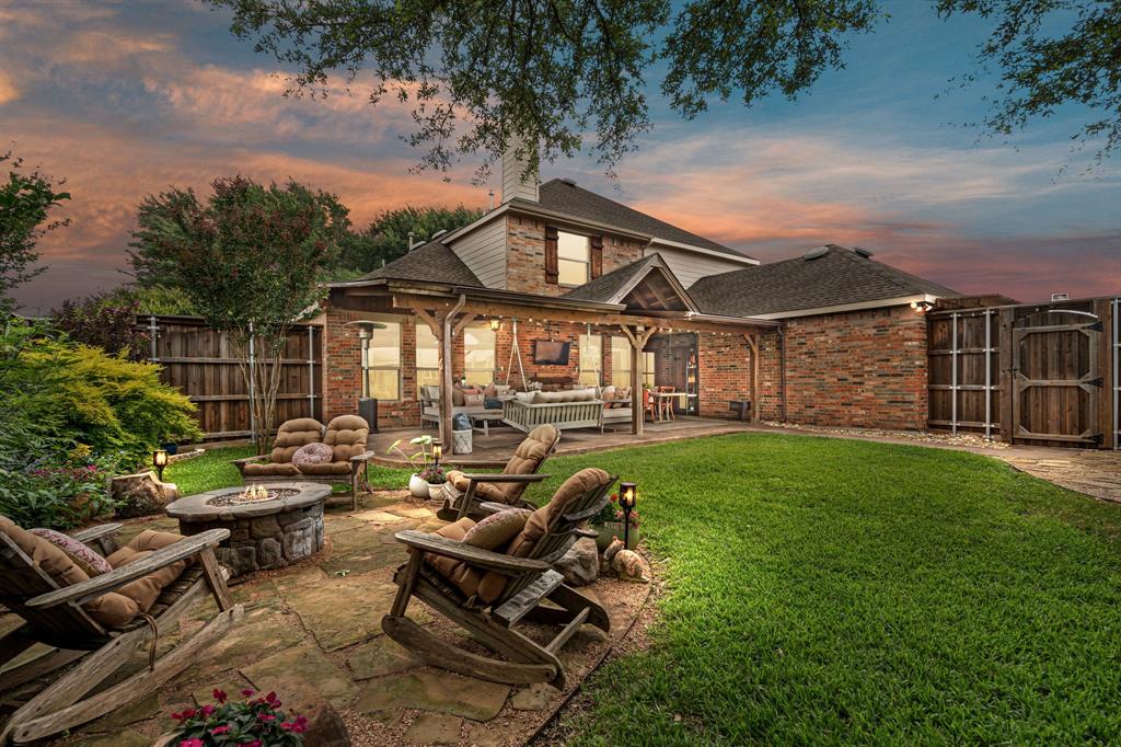 1702 Clarke Springs Drive Property Photo 1