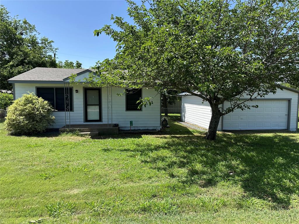 118 Iris Lane Property Photo 1