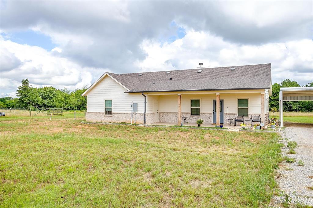 194 Reeves Road Property Photo 4